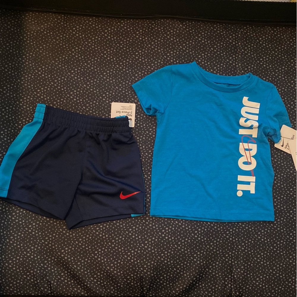 GAP Nike and more Baby clothes 18 months